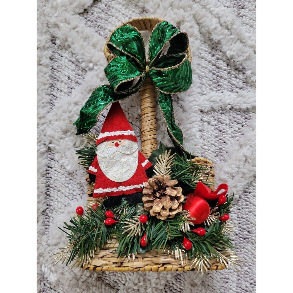 Handmade Wicker Shovel With Christmas Floral And Santa 12"